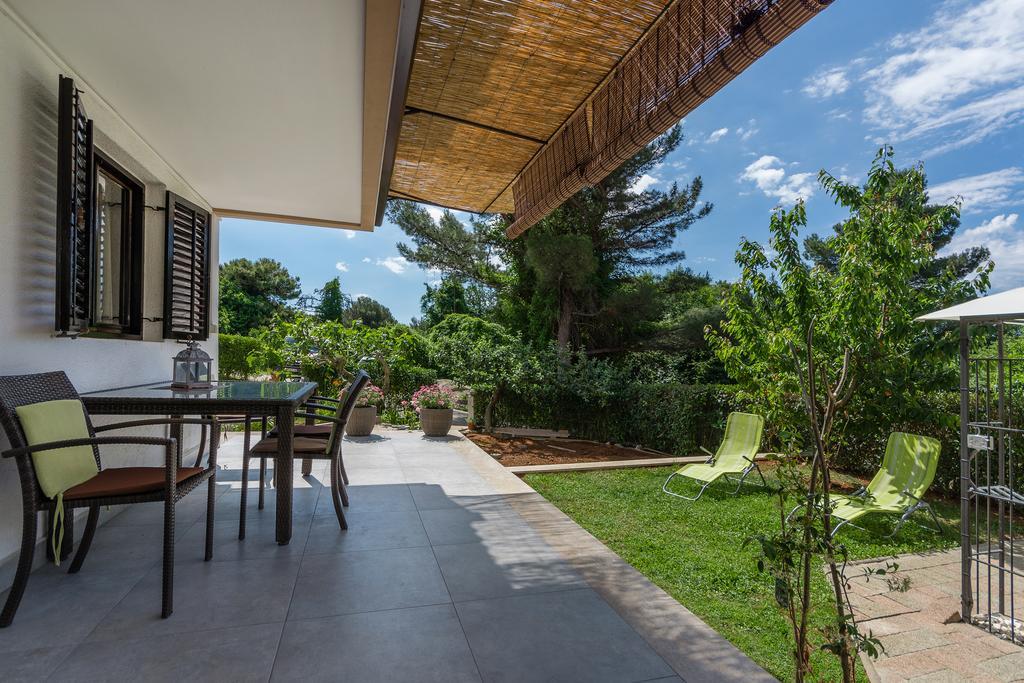Luxury Apartments Sonja Porec Exterior photo